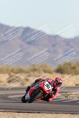 media/Dec-07-2025-CVMA (Sun) [[3e7d2de5dc]]/Race 16-Formula Middleweight/